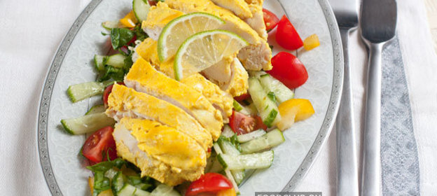 Куриная грудка, запеченная в йогуртовом соусе