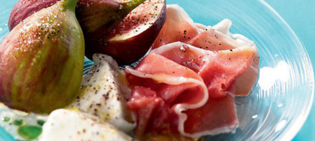 Салат из инжира с ветчиной