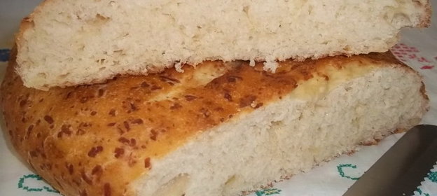 Сырный французский хлеб