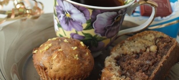 Шоколадно-банановый кекс с орехами