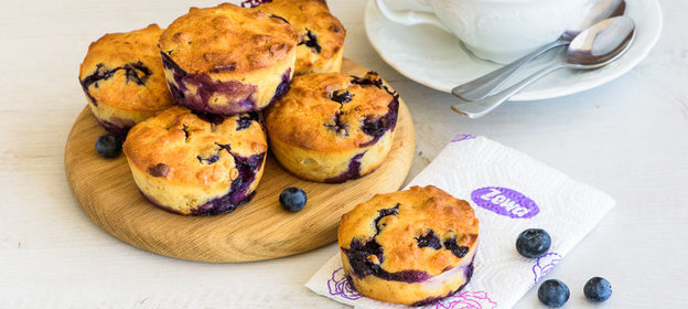 Овсяные маффины с черникой и творогом