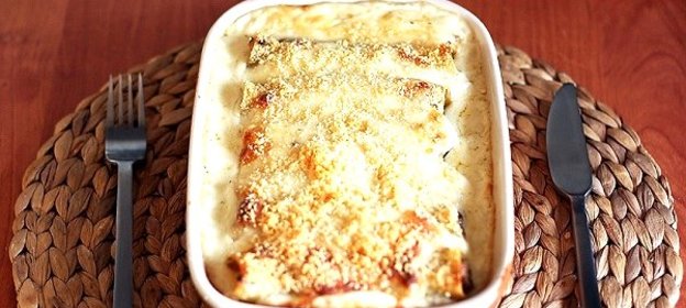 Фаршированные макароны под соусом