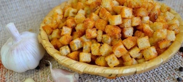 Сухарики в духовке из хлеба