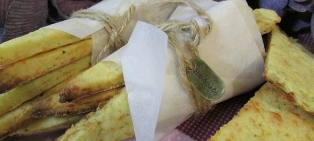 Картофельное печенье с сыром и прованскими травами