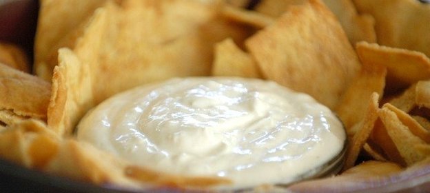 Соус из чеснока и майонеза