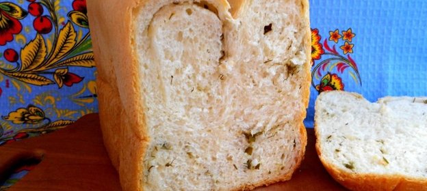 Хлеб с укропом и чесноком в хлебопечке