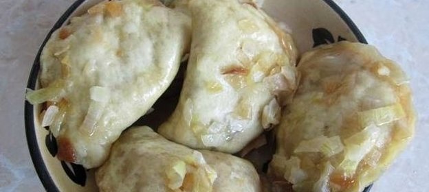 Вареники с капустой на пару