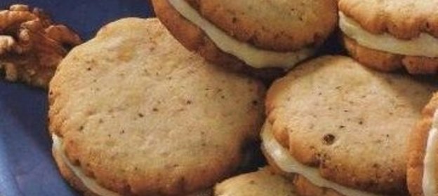 Песочное печенье с грецкими орехами