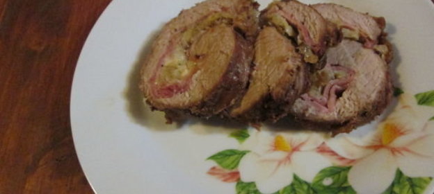 Салат из морского языка с анчоусами и омарами