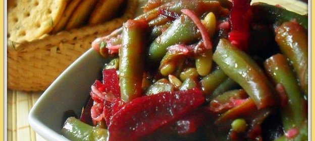 Острый салат из стручковой фасоли и свеклы
