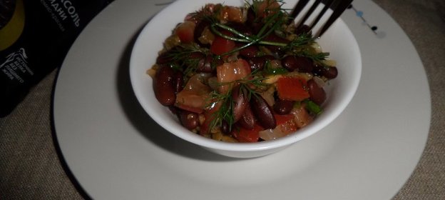 Салат с фасолью Кидни