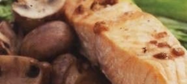 Семга с грибами и китайской капустой пак чой