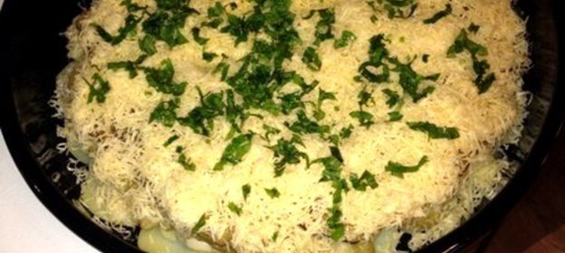 Рыбная запеканка с картофелем и баклажанами