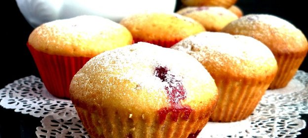 Маффины с вишней