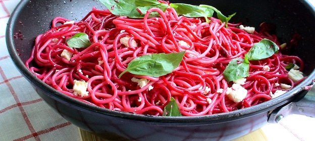 Спагетти со свеклой