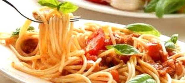 Паста с помидорами, анчоусами и чили от Гордона Рамзи