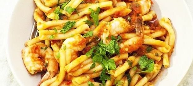 Макароны с креветками