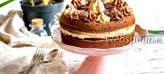 Шоколадный торт с безе