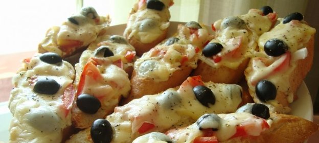 Пиццы на хлебе