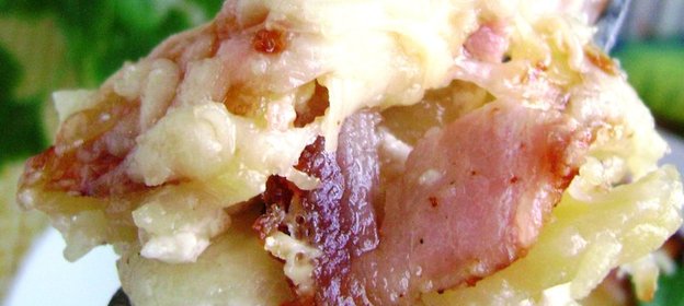 Сочная запеканка из картофеля с грудинкой. Тест-драйв с Окраиной