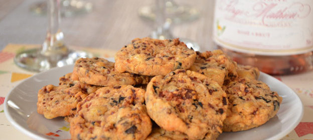 Итальянское печенье с оливками и чоризо