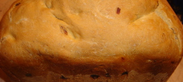 Белый хлеб с луком (в хлебопечке )