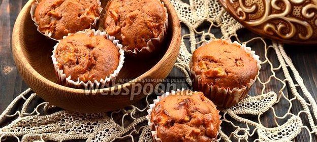 Карамельные маффины с яблоками