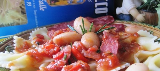 Паста «синьор Фасолио Розмарини»