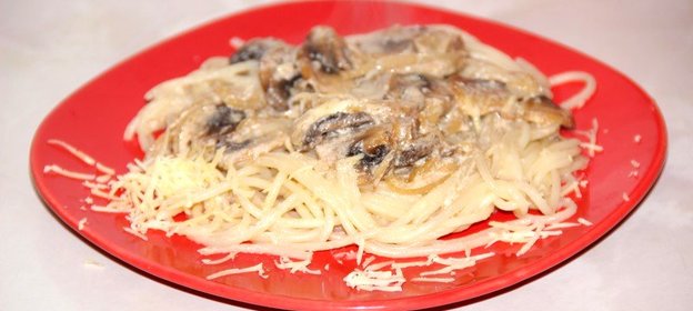 Паста с грибным соусом