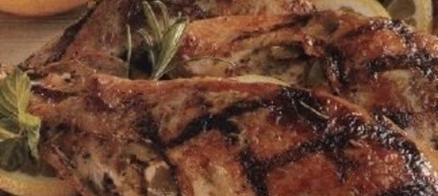 Куриные бедра, жаренные на гриле