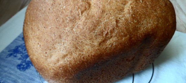 Хлеб с пшеничной и цельнозерновой мукой