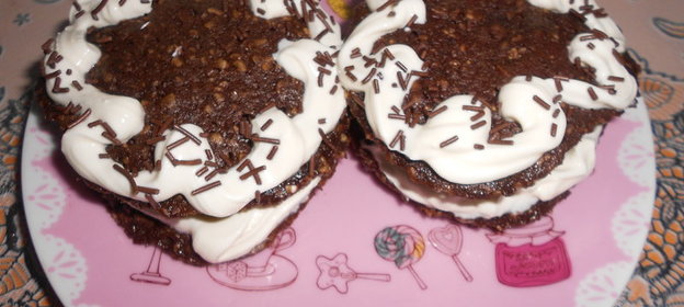 Шоколадно-отрубные пирожные Моментальные