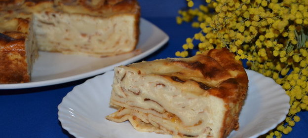 Яблочная пицца