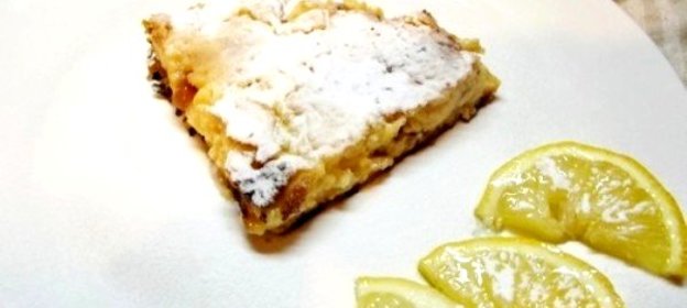 Творожная запеканка с вареньем