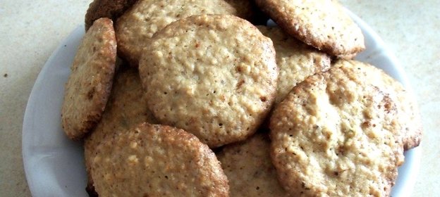 Овсяное печенье с орехами