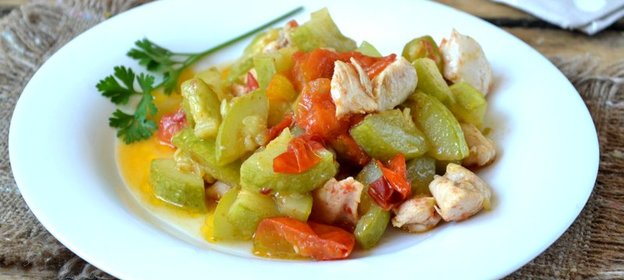 Курица с кабачками