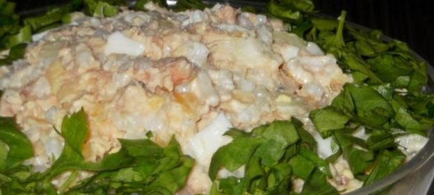 Салат из горбуши с рисом