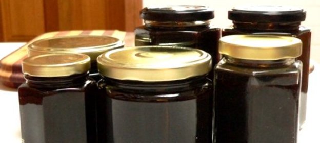 Соус из кислых слив