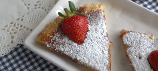 Манная запеканка с клубникой (в мультиварке)