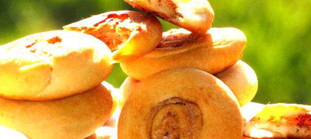 Печенье слоистое с тхинно коричной начинкой