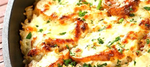 Картофельная запеканка с мясом и грибами