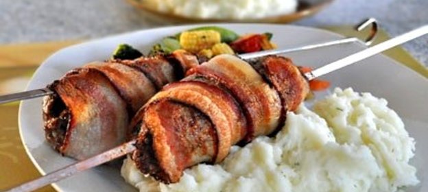 Люля-кебаб в беконе