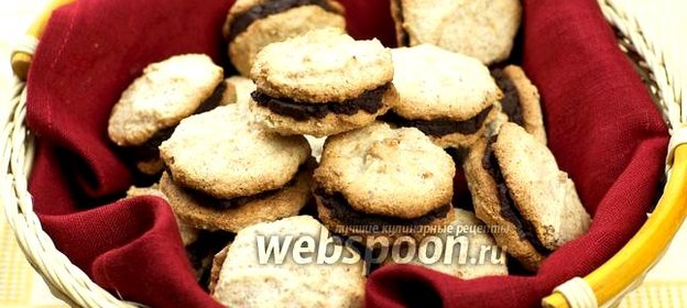 Миндальное печенье с шоколадом