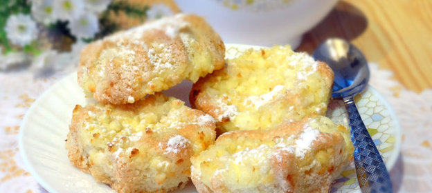 Быстрые открытые кексы с творогом