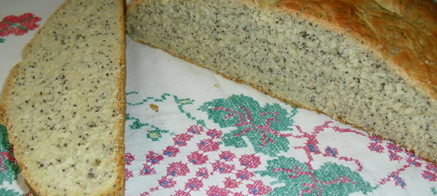 Хлеб на топленом молоке с маком