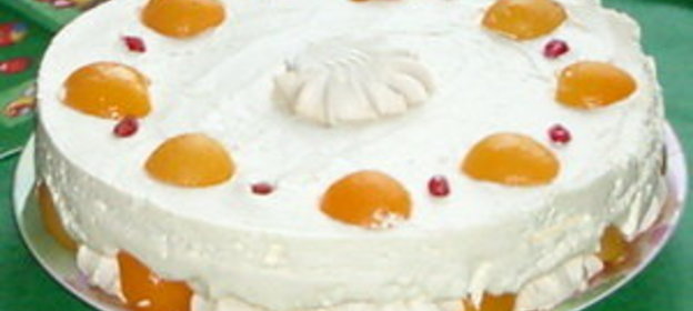 Торт зефирно-сливочный с фруктами