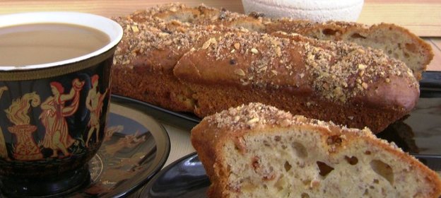 Ароматный бананово-имбирный кекс с цукатами