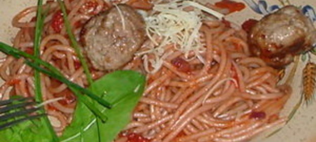 Спагетти с тефтелями