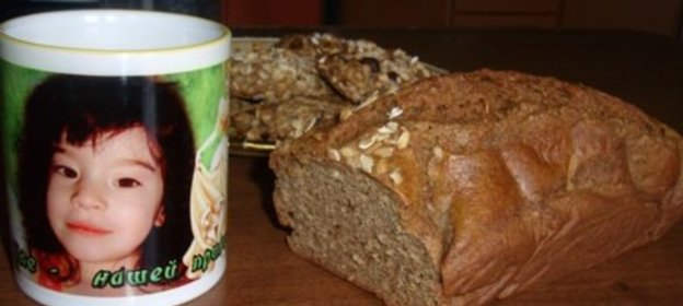 цельно-зерновой полезный хлеб