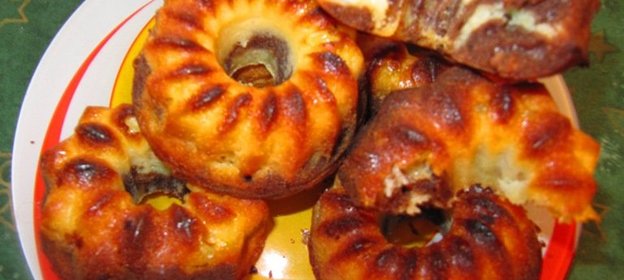 Грушевые мини-кексы с шоколадной ноткой